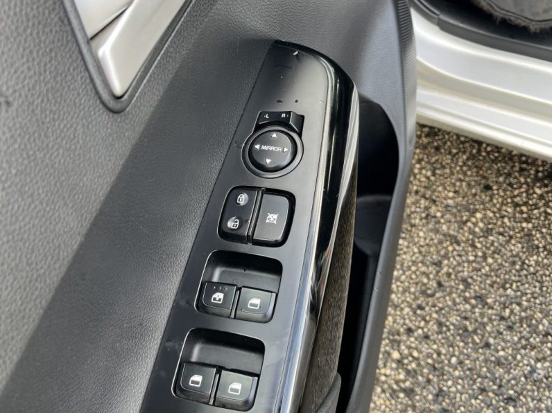 Kia Picanto 1.0 CVVT Easy completo