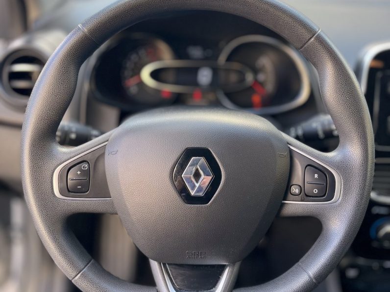 RENAULT CLIO SW 0.9 TCE ZEN completo