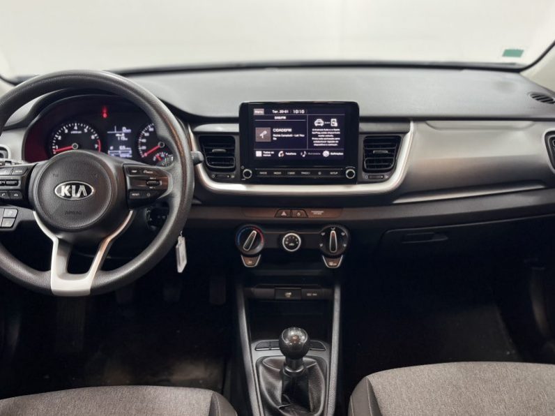Kia Stonic 1.2 Dynamic completo