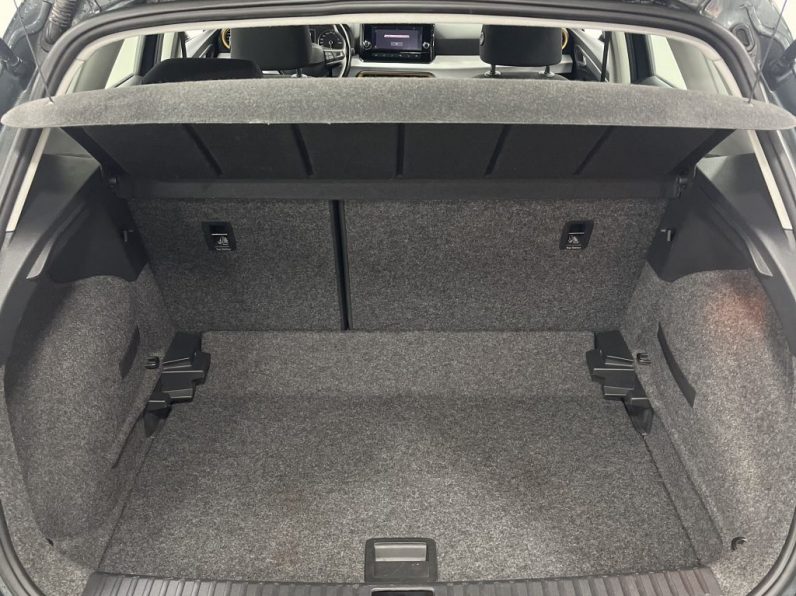 SEAT Arona 1.0 TSI Style completo