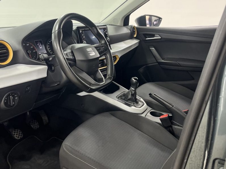SEAT Arona 1.0 TSI Style completo