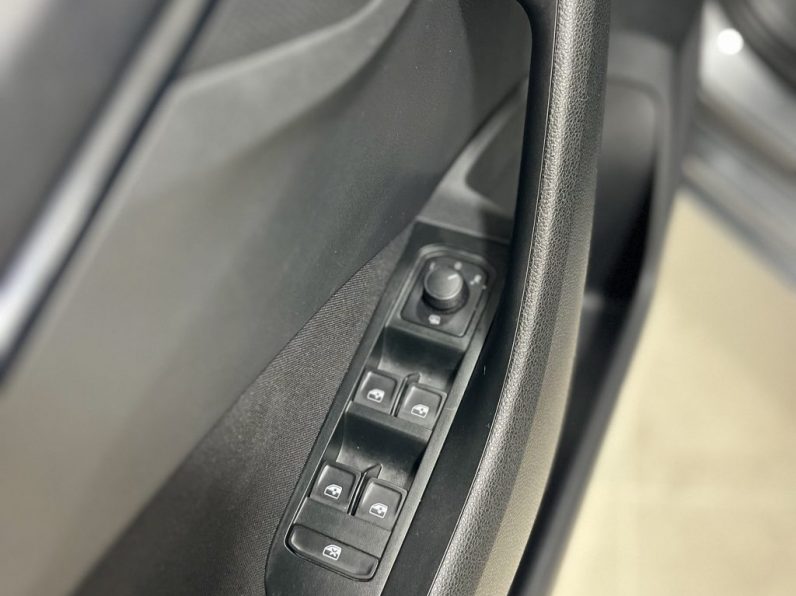 Skoda Scala 1.0 TSI Style completo