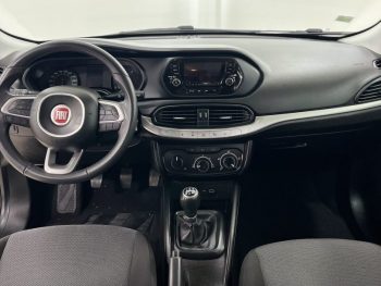 FIAT TIPO 1.3 M-JET EASY completo