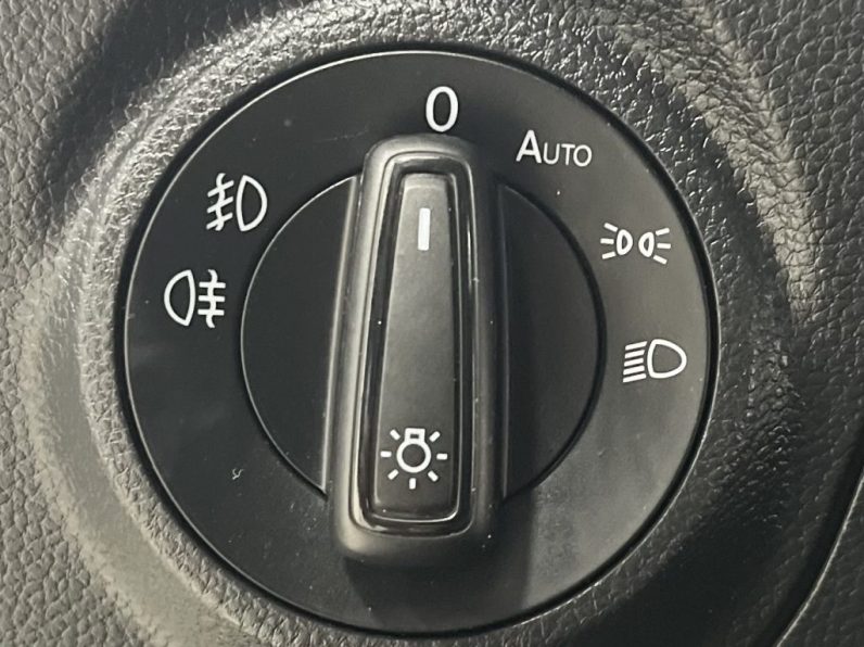 SEAT IBIZA 1.0 MPI STYLE completo