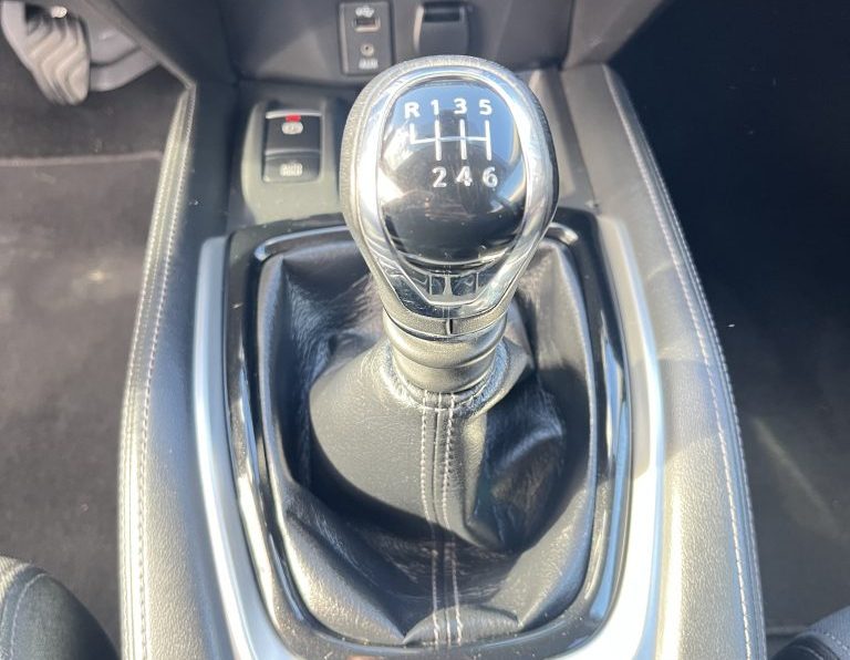 Nissan X-Trail 1.6 dCi Tekna completo