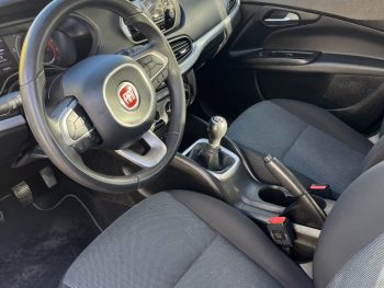 Fiat Tipo 1.3 M-Jet Easy completo