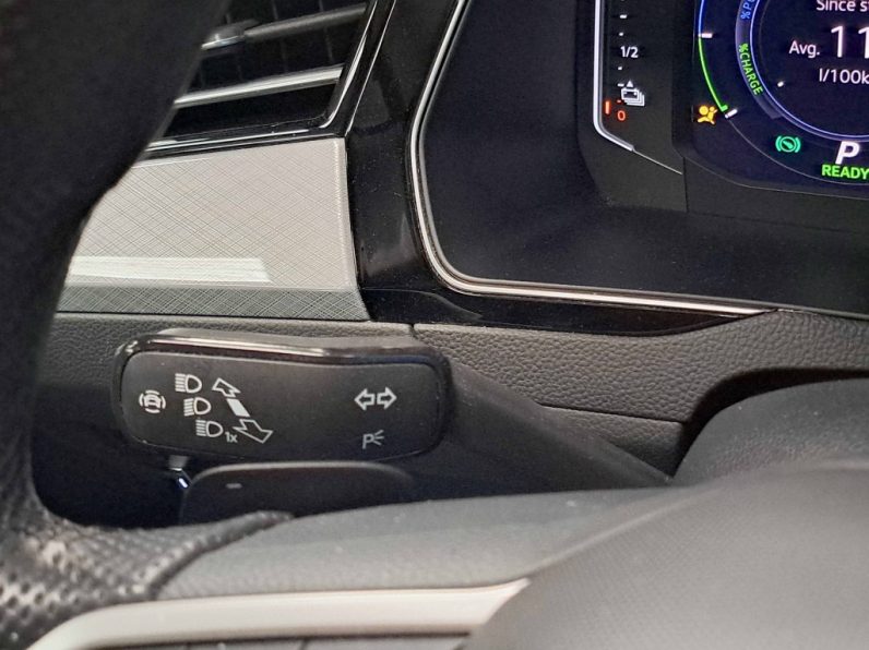 VW Passat Variant 1.4 TSI GTE Plug-in completo