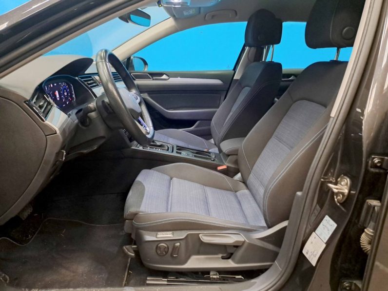 VW Passat Variant 1.4 TSI GTE Plug-in completo