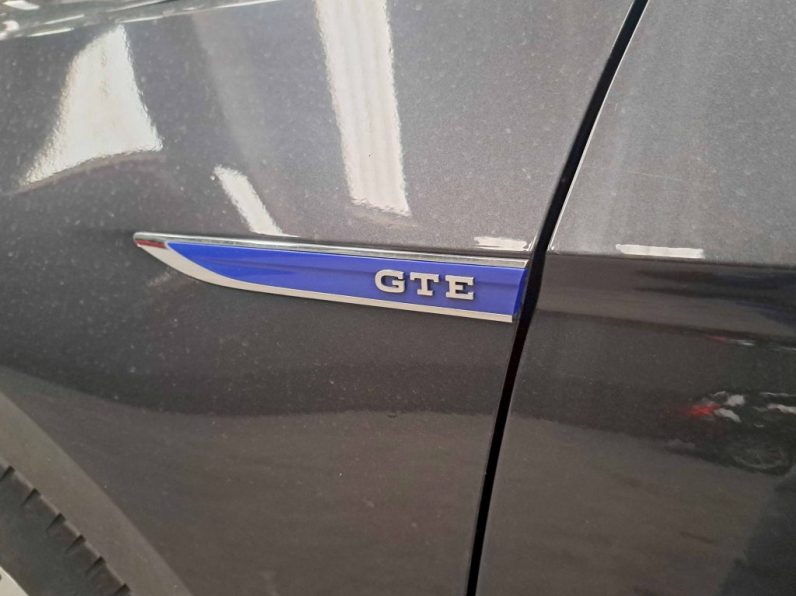 VW Passat Variant 1.4 TSI GTE Plug-in completo