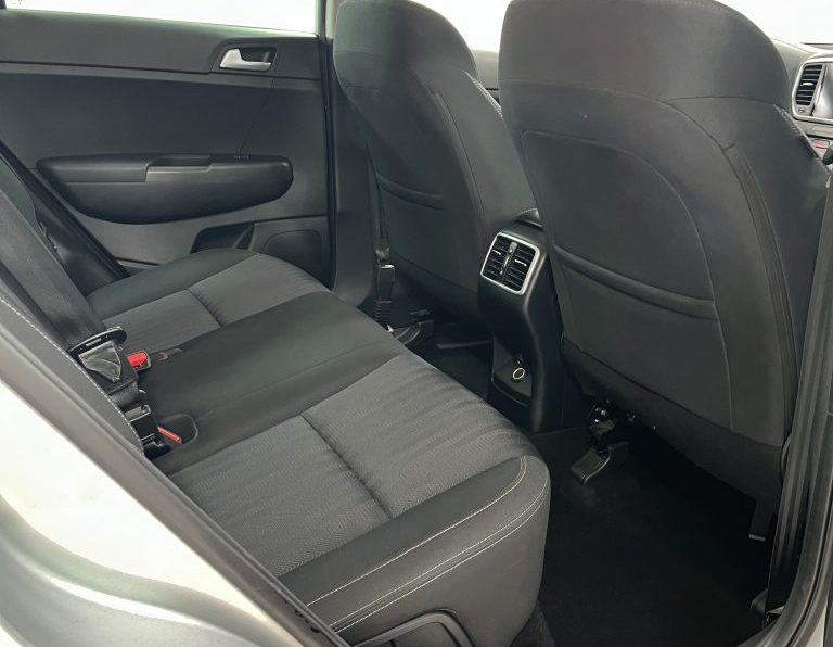 Kia Sportage 1.6 CRDI ISG Tech completo