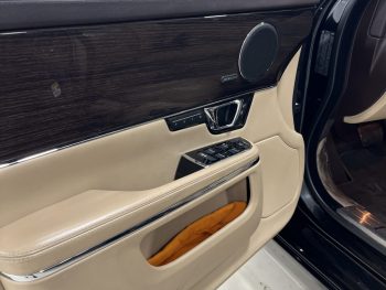 JAGUAR XJ 3.0 D V6 Premium Luxury completo