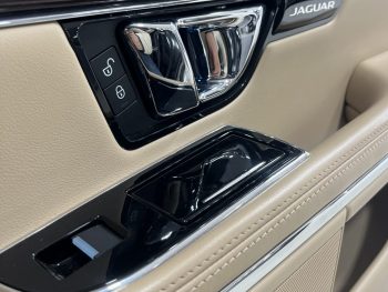 JAGUAR XJ 3.0 D V6 Premium Luxury completo