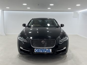 JAGUAR XJ 3.0 D V6 Premium Luxury completo