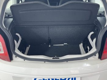 VW Up! 1.0 BlueMotion Move Auto completo