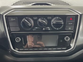 VW UP 1.0 MOVE completo