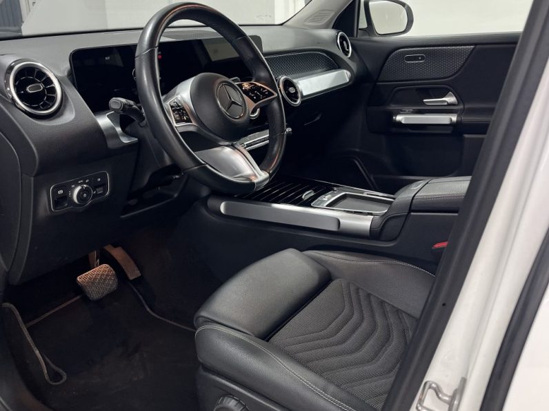 Mercedes-Benz GLB 200 Progressive completo