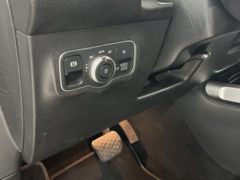 Mercedes-Benz GLB 200 Progressive completo