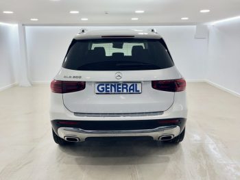 Mercedes-Benz GLB 200 Progressive completo