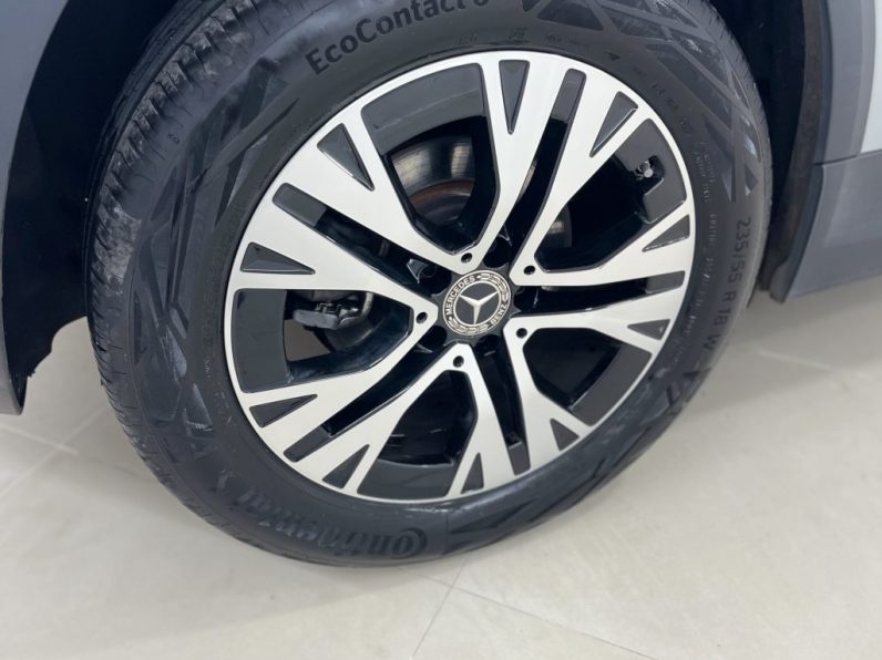 Mercedes-Benz GLA 200 Progressive completo