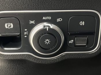 Mercedes-Benz GLA 200 Progressive completo