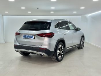 Mercedes-Benz GLA 200 Progressive completo