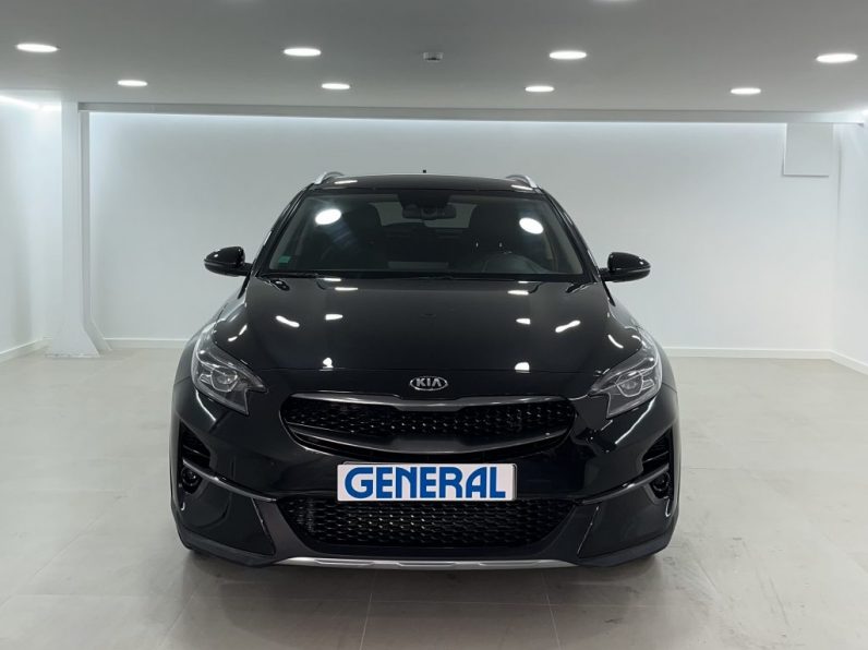 Kia XCeed 1.0 T-GDI Tech completo