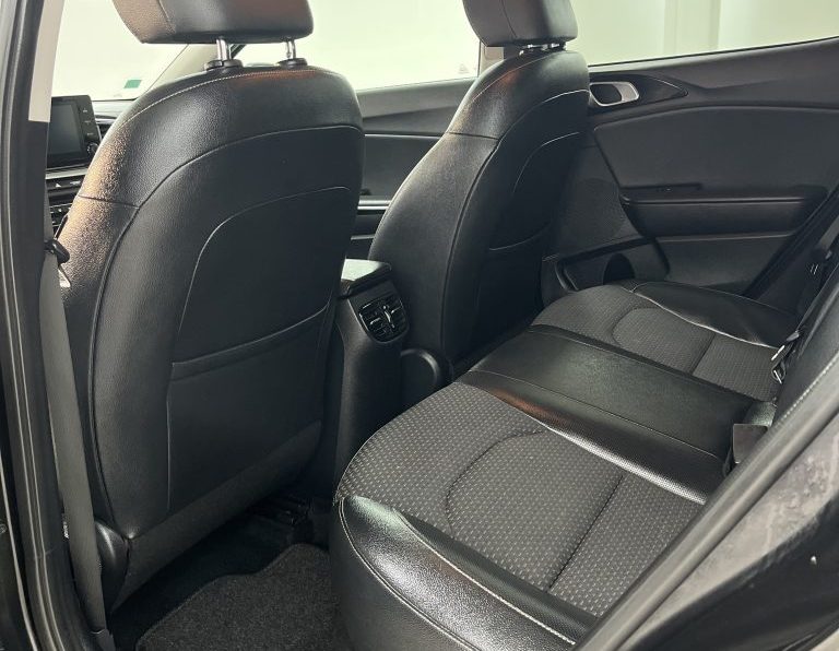 Kia XCeed 1.6 CRDi MHEV Tech completo