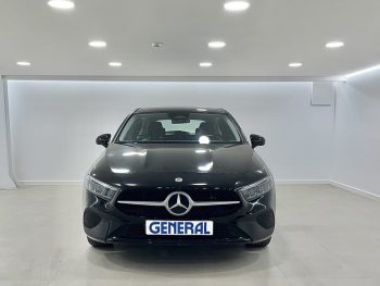 Mercedes-Benz A 250 e completo