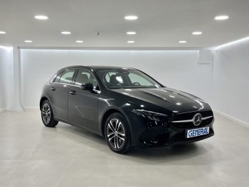 Mercedes-Benz A 250 e completo