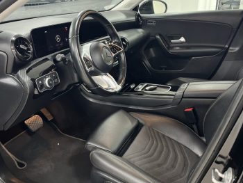 Mercedes-Benz A 250 e completo