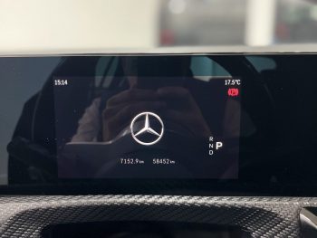 Mercedes-Benz A 250 e completo