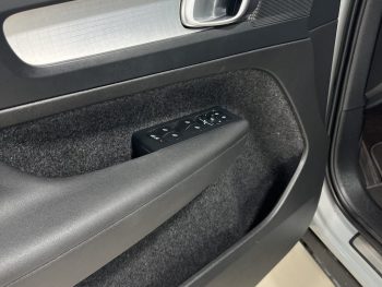 Volvo XC 40 1.5 T4 PHEV Essential completo