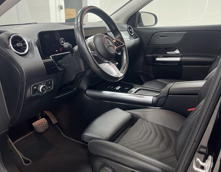 Mercedes-Benz GLA 200 Progressive completo