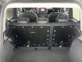 Fiat Panda 1.0 Hybrid Cross completo