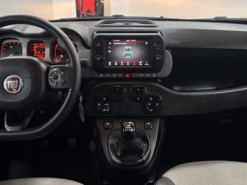 Fiat Panda 1.0 Hybrid Cross completo