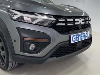Dacia Jogger 1.6 Extreme 7L completo