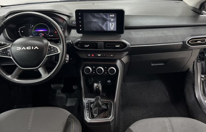 Dacia Jogger 1.6 Extreme 7L completo