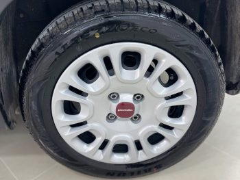 Fiat Panda 1.0 Hybrid City Life completo