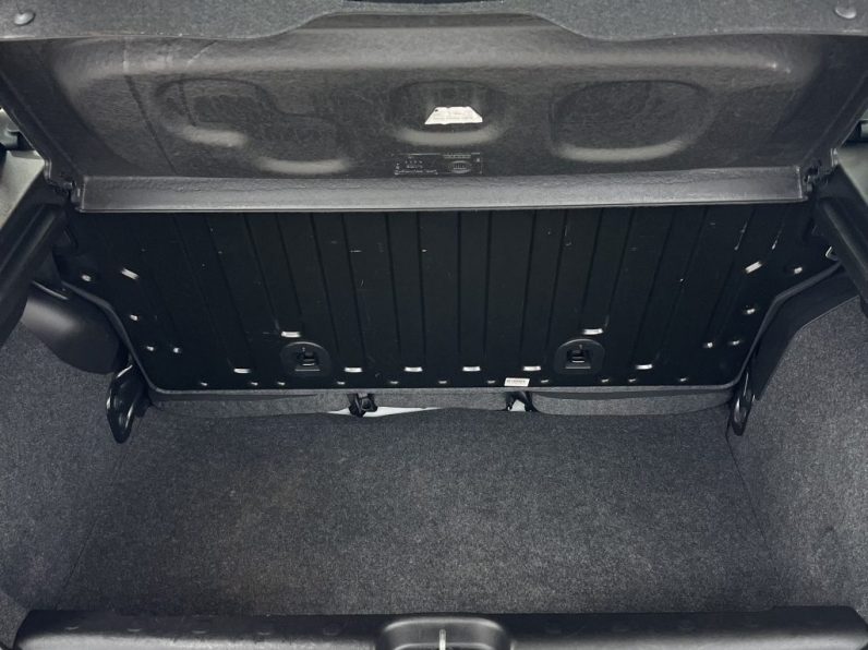 Fiat Panda 1.0 Hybrid City Life completo