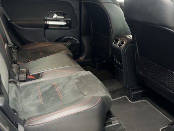 Mercedes-Benz GLB 180 d AMG Line completo