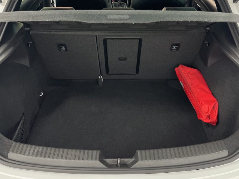 SEAT Leon 2.0 TSI S&S Cupra 300 completo