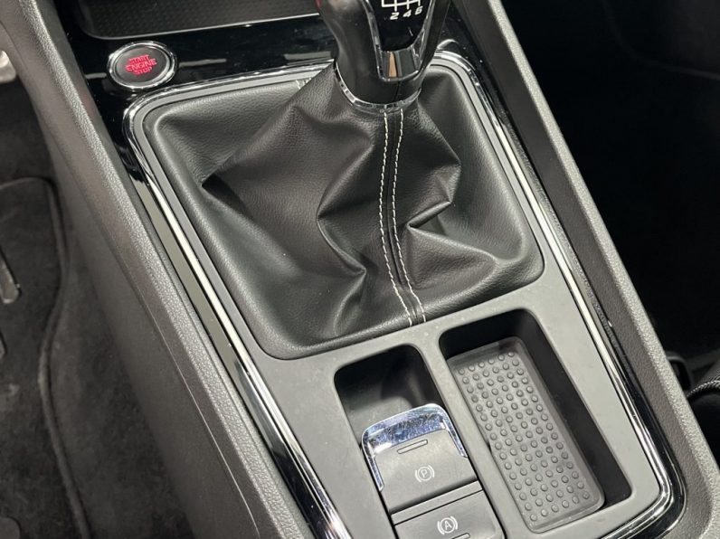 SEAT Leon 2.0 TSI S&S Cupra 300 completo