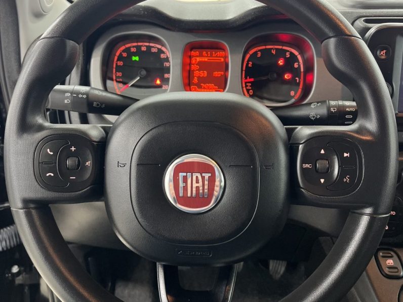 FIAT PANDA 1.0 HYBRID CITY CROSS completo