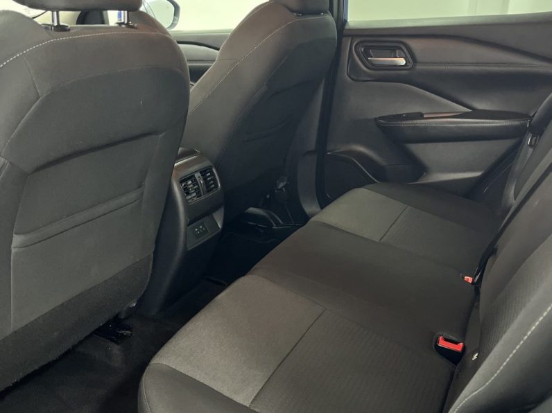 issan Qashqai 1.3 DIG-T N-Connecta Xtronic completo