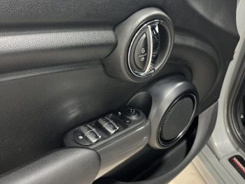 MINI One Aut. JOHN COOPER WORKS completo