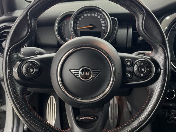 MINI One Aut. JOHN COOPER WORKS completo