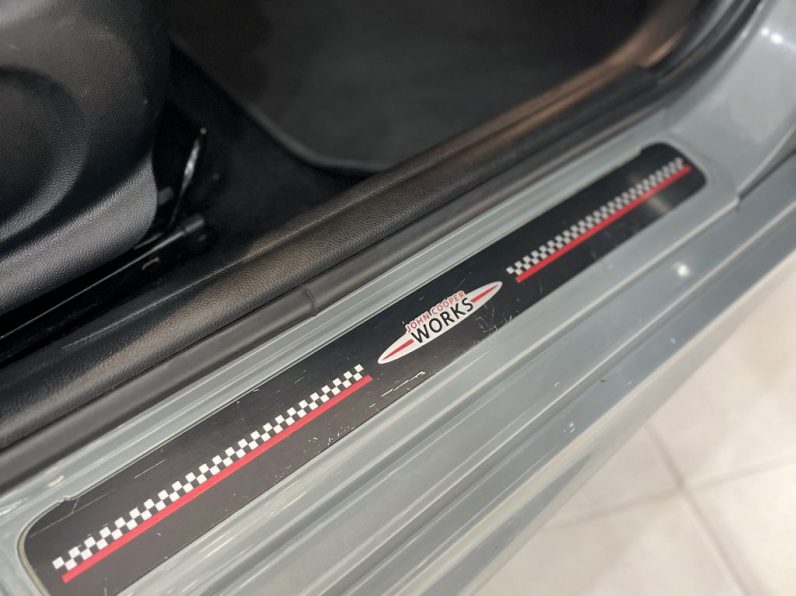 MINI One Aut. JOHN COOPER WORKS completo