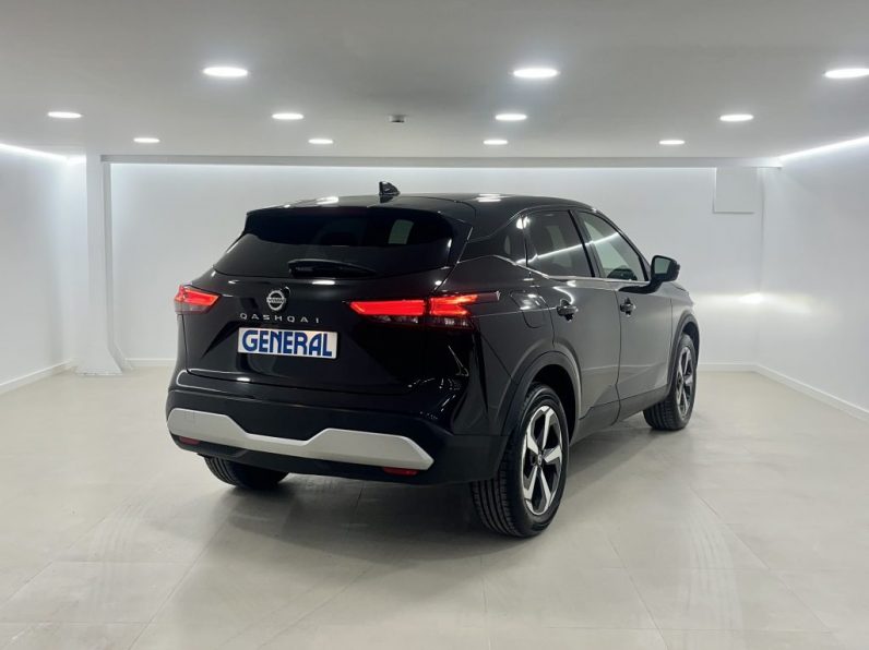 Nissan Qashqai 1.3 DIG-T N-Connecta Xtronic completo