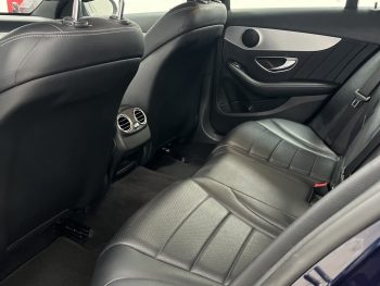 Mercedes-Benz C 300 BlueTEC Hybrid AMG Line completo