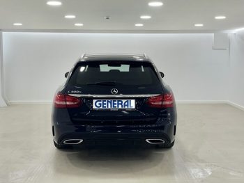 Mercedes-Benz C 300 BlueTEC Hybrid AMG Line completo